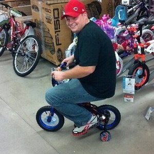 Meet your Posher, Tom